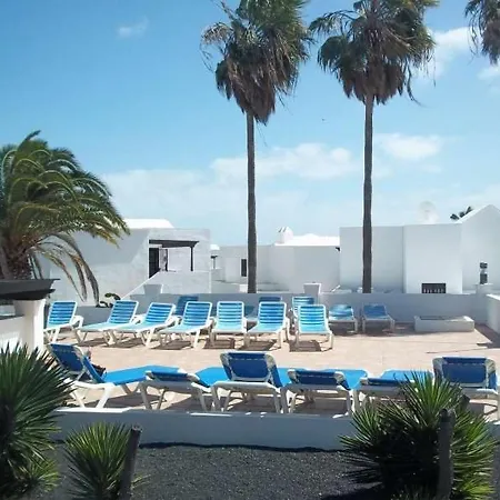 Sleeps 5 Pool Wifi * Costa Teguise