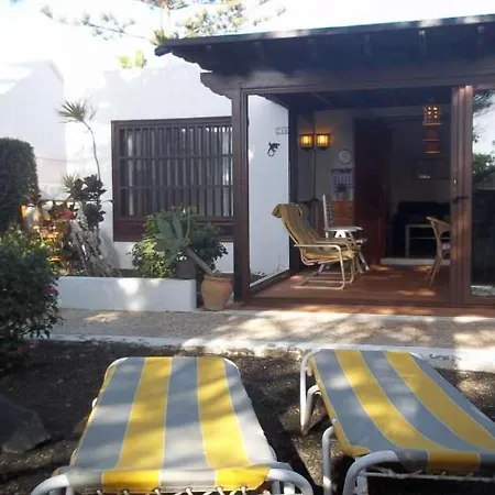 Sleeps 5 Pool Wifi Costa Teguise