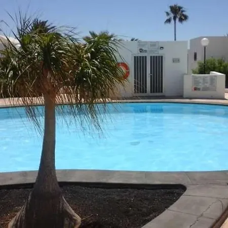 Сasa de vacaciones Sleeps 5 Pool Wifi